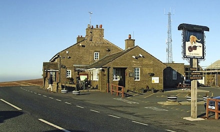 Cat and Fiddle, Macclesfield Cat and Fiddle, Macclesfield