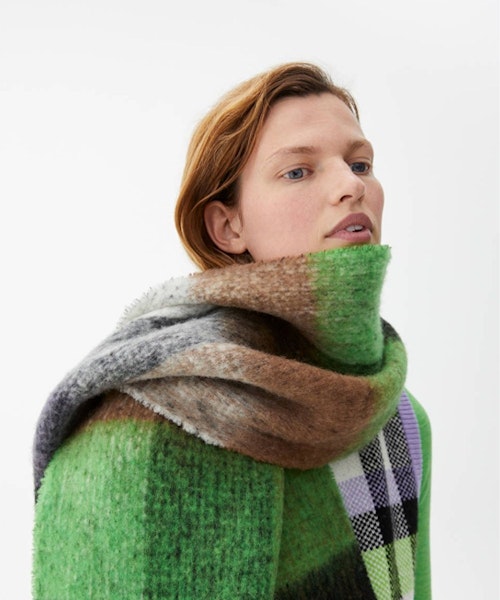 Check-Pattern Wool Scarf