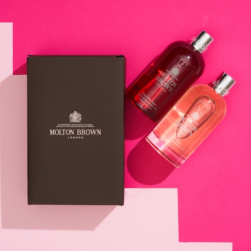 Fiery Pink Pepper Bathing Experience Set, Molton Brown, Valentines Gift Guide For Her Female Women