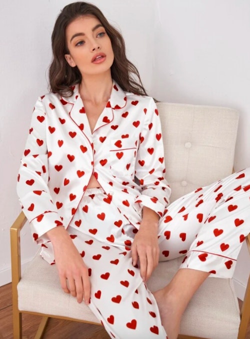 Satin Heart Print Lapel Collar Night Set