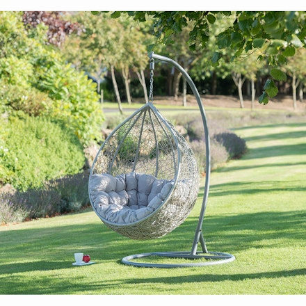 B&M egg chair B&M egg chair