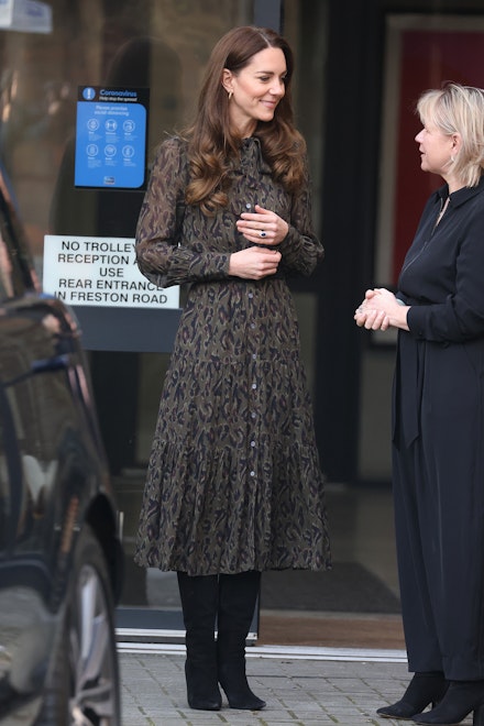 Kate Middleton wearing a midi dress from Derek Lam Kate Middleton wearing a midi dress from Derek Lam