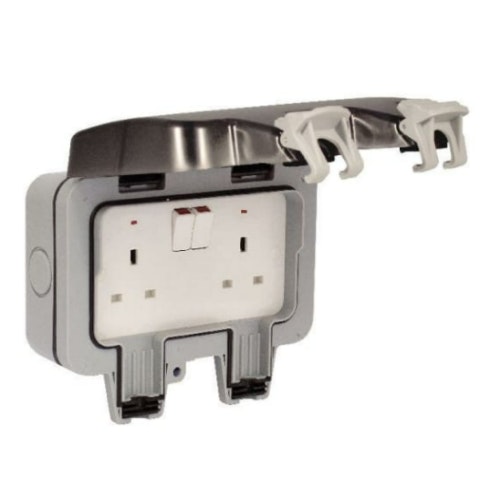 Masterplug IP66 13A Twin Exterior Switched Socket