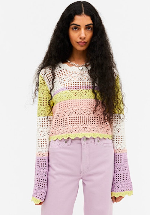 Colour block long sleeved crochet top