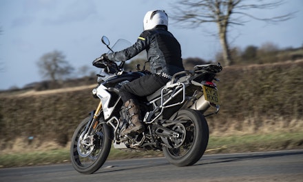 Oxford Dakar Dry2Dry Air 1.0 Textile Jacket rear three quarters Oxford Dakar Dry2Dry Air 1.0 Textile Jacket rear three quarters