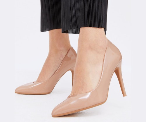 shoes-to-wear-with-midi-dress