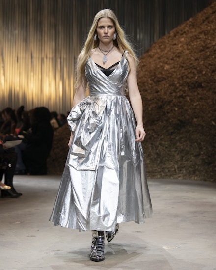 Alexander McQueen AW22 Alexander McQueen AW22