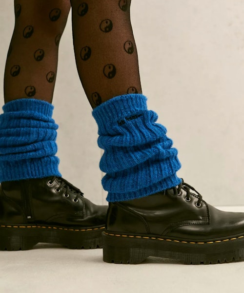 iets frans... Blue Leg Warmers