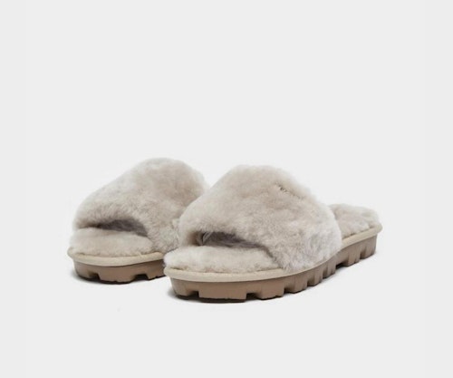 ugg-slippers