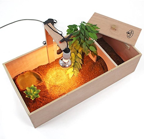 Easipet Tortoise Table Reptile Wooden House and Lamp Holder