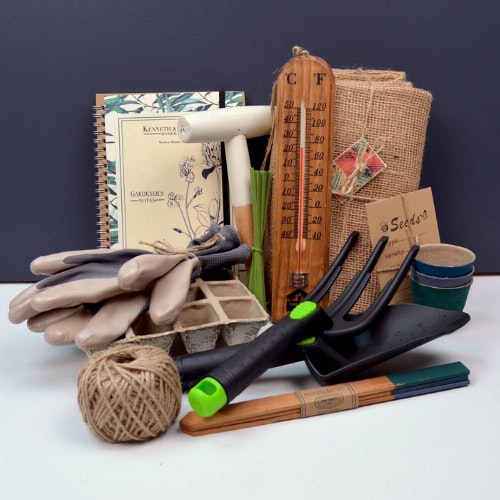 Kenneth & Kenneth Essential Gardening Tools Set