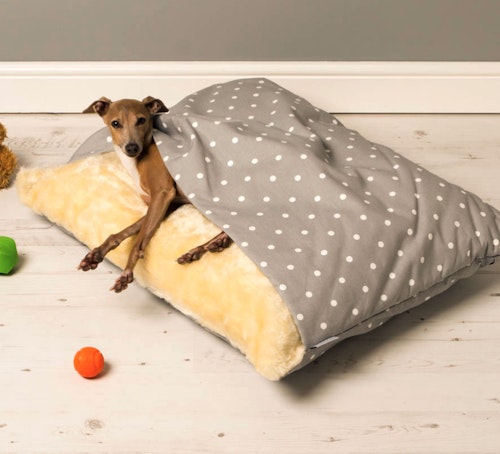 Charley Chau Dotty Snuggle Beds