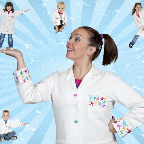 Programme Name: Nina And The Neurons - TX: 20110905 - Episode: n/a (No. 1) - Picture Shows: - (C) BBC - Photographer: Alan Peebles and Andrew Hayes-Watkins Nina And The Neurons