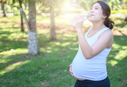 woman-drinking-water