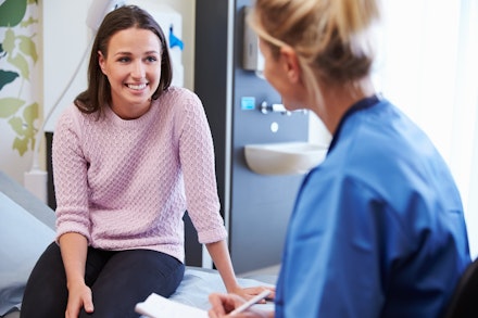 female-patient-doctor