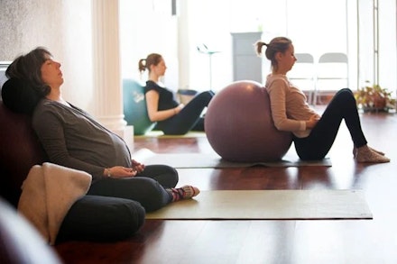 prenatal-yoga-exercise prenatal-yoga-exercise