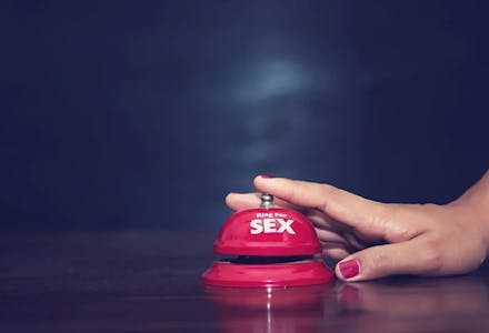 1) Increased sex drive 22-weeks-pregnant-symptoms-increased-sex-drive