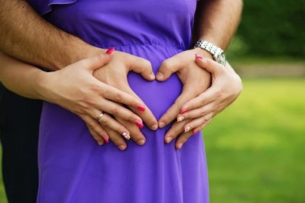husband-wife-belly husband-wife-belly