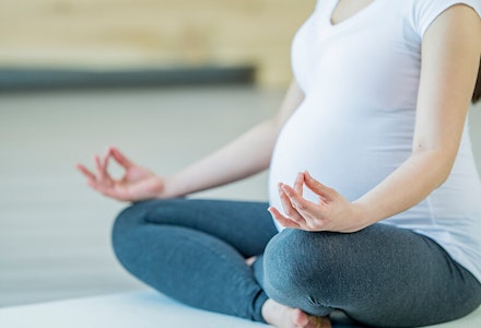 pregnancy-yoga2-1