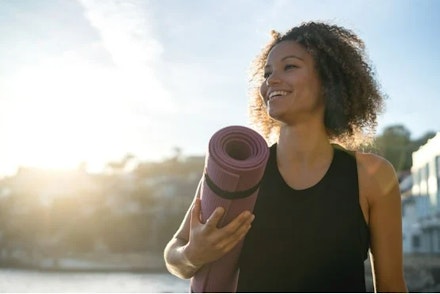 woman-yoga-mat