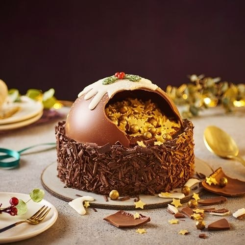 Chocolate smash cake