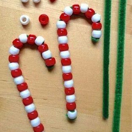 pipe-cleaner-candy-cane pipe-cleaner-candy-cane