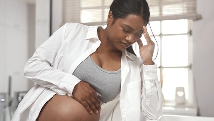 mum-suffering-with-hyperemesis-gravidarum mum-suffering-with-hyperemesis-gravidarum