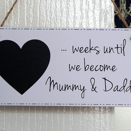 Mummy & Daddy to Be Baby Countdown Chalkboard Plaque