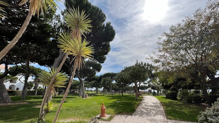pine-cliffs-grounds