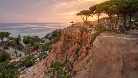 pine-cliffs pine-cliffs