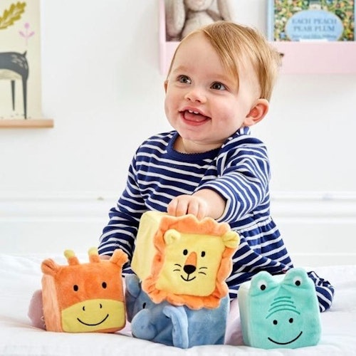 plush safari cubes
