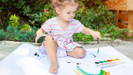toddler-painting