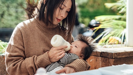 mum-feeding-baby
