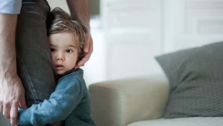 clingy-toddler-with-dad clingy-toddler-with-dad