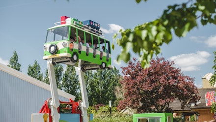 sooty-bus