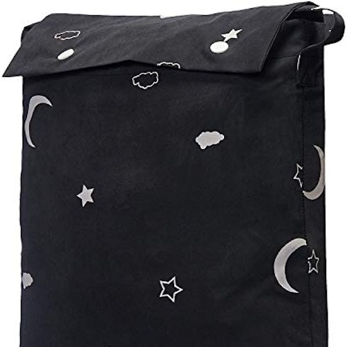 Blackout Blind with suction cups