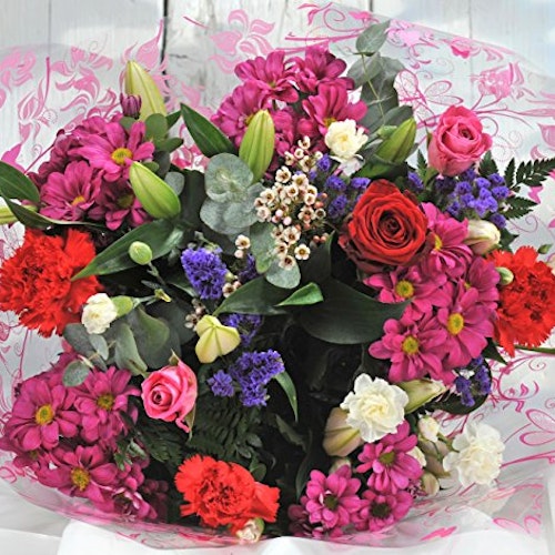 Homeland Florists Superb Mixed Fresh Flower Bouquet