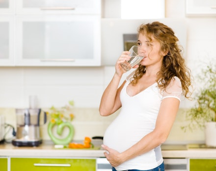 drinking water pregnant