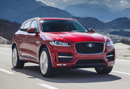 jaguar f pace 01