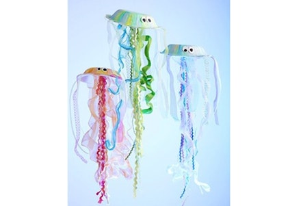 jelly fish friends