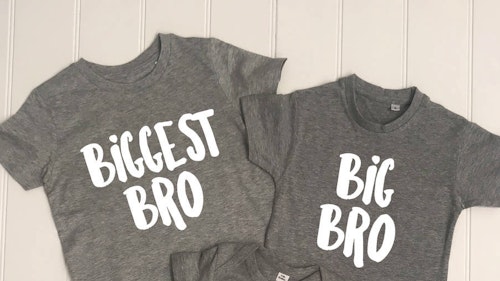 Biggest Bro/Sis, Big Bro/Sis, and Lil Bro/Sis Sibling T-shirts, on sale for u00a327.30 for the set