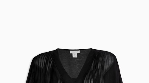 Button pleated shirt