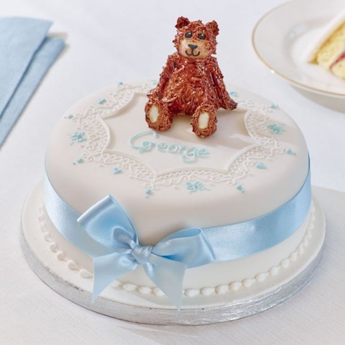 Bettys Bear Cake