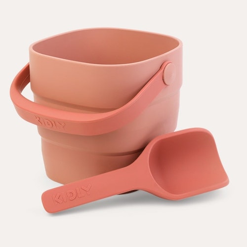 Kidly Foldaway Bucket u0026amp; Spade set