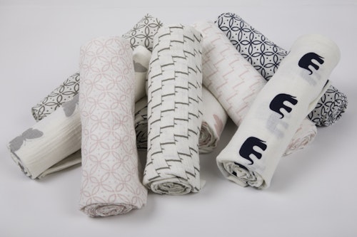 Lily u0026amp; Mortimer Organic Muslin Swaddles