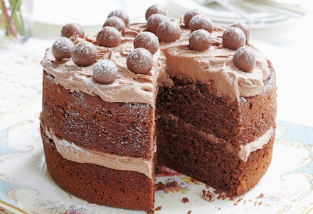 Mary Berry’s malted chocolate cake Mary Berry’s malted chocolate cake