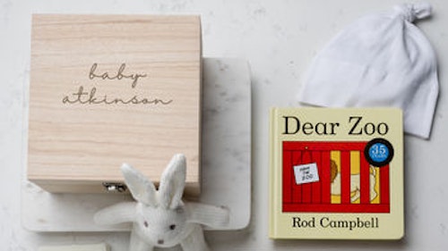 Personlised mum to be gift box