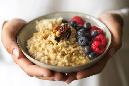 1) Oats to boost energy Oats