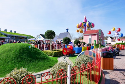 peppa pig world 10