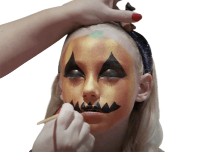 pumpkin face paint step 5